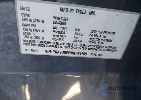 2022 Tesla Model Y Long Range Dual Motor All-Wheel Drive z USA, uszkodzony, nr VIN 7SAYGDEE9NF481758